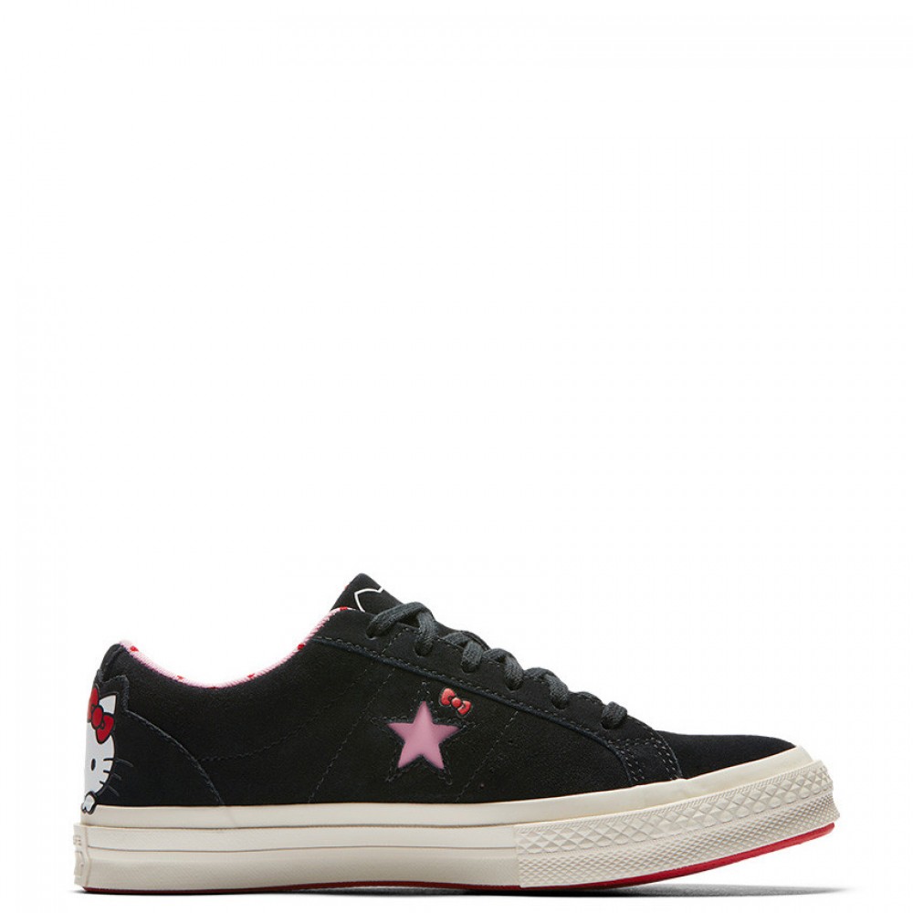Converse x Hello Kitty One Star Low Top 